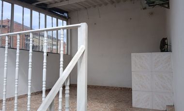 VENTA - CASA - NEMESIS - SOACHA 3 PISOS   BIEN UBICADA