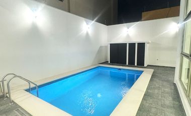 Fantástica Casa en VENTA 100% Remodelada Av.Acanceh, SM 11, Cancún