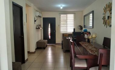 Venta de casa en Samborondon, La Gran Vittoria ( Via salitre)