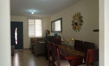 Venta de casa en Samborondon, La Gran Vittoria ( Via salitre)