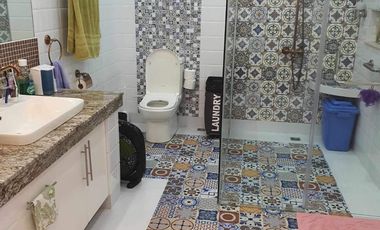 FOR SALE: RENOVATED HOUSE AND LOT IN WHITE PLAINS QC BELOW 100M