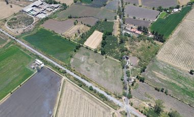 TERRENO JUNTO A LA VIA DEL TREN EN ATEQUIZA, JALISCO