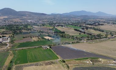 TERRENO DE 2 HECTAREAS JUNTO A LAS VÍAS DEL TREN EN ATEQUIZA, JALISCO