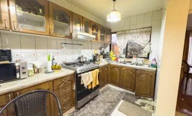 Casa Para Uso Comercial O Habitacional En Vilumilla
