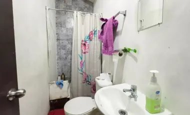 Casa Para Uso Comercial O Habitacional En Vilumilla