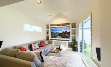 Hermosa Casa Completamente Remodelada En Los Batros