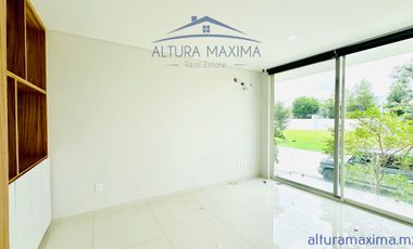 Residencia de Lujo en Venta Puerta Las Lomas Zona Andares Zapopan