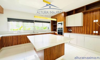 Residencia de Lujo en Venta Puerta Las Lomas Zona Andares Zapopan