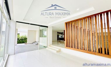 Residencia de Lujo en Venta Puerta Las Lomas Zona Andares Zapopan