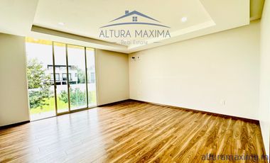 Residencia de Lujo en Venta Puerta Las Lomas Zona Andares Zapopan