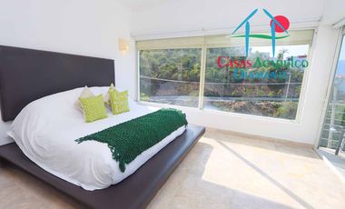 Hermosa casa con alberca privada, asoleadero y espectacular vista a la bahía de Santa Lucía