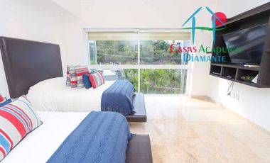 Hermosa casa con alberca privada, asoleadero y espectacular vista a la bahía de Santa Lucía