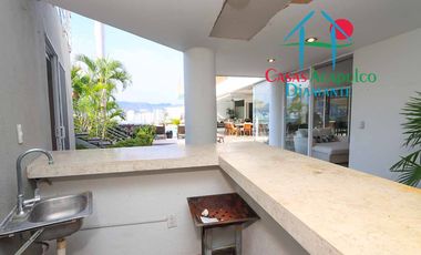 Hermosa casa con alberca privada, asoleadero y espectacular vista a la bahía de Santa Lucía