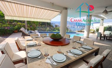 Hermosa casa con alberca privada, asoleadero y espectacular vista a la bahía de Santa Lucía