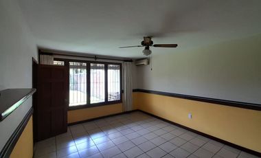 RESIDENCIA EN VENTA EN COLIMA