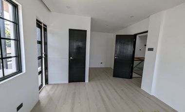 New Caloocan Deparo House for Sale near Puregold SM