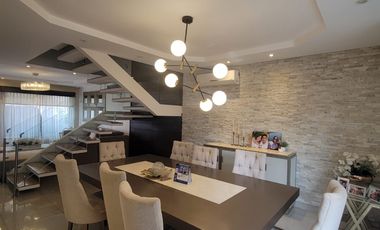 En alquiler moderna y lujosa casa  full amoblada en Urbanización Grecco, sector El Tornero vía a Samborondón