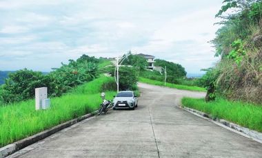 Brandnew Modern Style House With Pool in Monterrazas Overlooking Ocean and Mountains