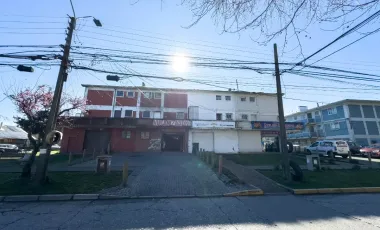 Casa Con Local Comercial, Sector Lorenzo Arenas