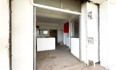 Casa Con Local Comercial, Sector Lorenzo Arenas