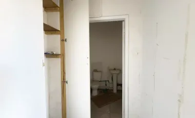 Casa Con Local Comercial, Sector Lorenzo Arenas