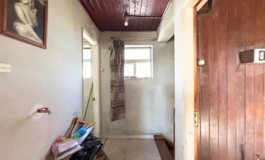 Casa Con Local Comercial, Sector Lorenzo Arenas