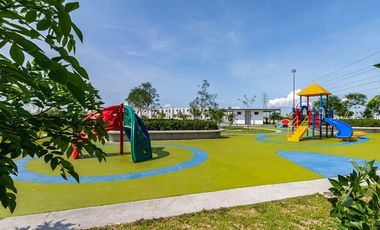 Casa en Venta con alberca en Club de Golf Xochitepec Morelos