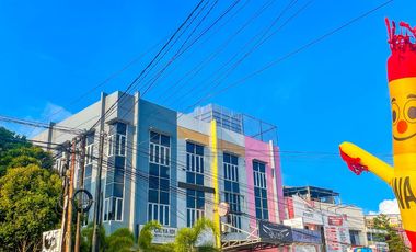 Dijual Ruko Sekip Palembang 3 Lantai Dengan Parkiran Luas