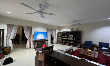 RUSH SALE! House & Lot in Angeles City with BIG 436sqm lot repriced at 9.5M only