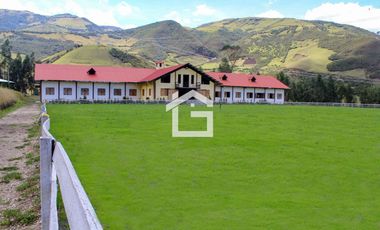 Hacienda de Lujo de 60 ha en Venta, a 20 min del Aeropuerto de Quito, Ecuador