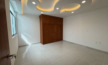 CASA EN VENTA EN MONTE OLIMPO