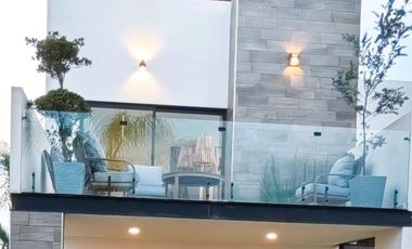Casa en Venta con alberca A 15 minutos de Cuernavaca Morelos