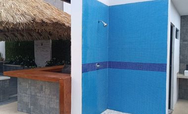Casa en Venta en privada de 16 casa con alberca a 15 minutos de Cuernavaca Morelos