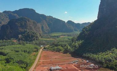 Stunning Views, New, Modern Three and Four Bedroom Villas