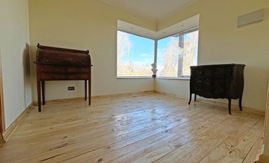 San Esteban- Arriendo Casa Residencial en Campos de Ahumada