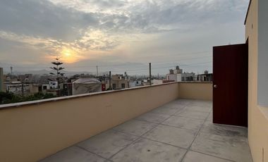 HERMOSA CASA EN VENTA - VILLA CLUB 1 CARABAYLLO