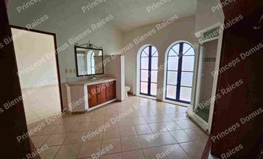 CASA SOLA EN CONDOMINIO VIGILANCIA 24/7 ZONA NORTE