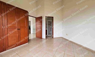 CASA SOLA EN CONDOMINIO VIGILANCIA 24/7 ZONA NORTE