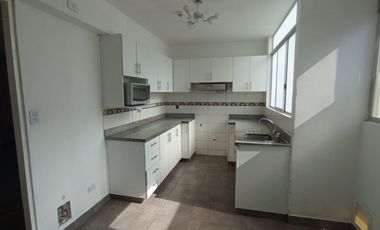 EXCELENTE DEPARTAMENTO CON VISTA AL PENTAGONITO