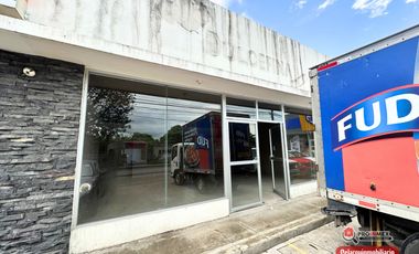 RENTA | 2 LOCALES EN PLAZA COMERCIAL FLUJO VEHICULAR EL TEJAR VERACRUZ