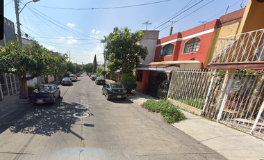 Atención Inversionistas, Casa Oportunidad 99m2 en Los Andes, Lomas Independencia.