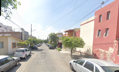Atención Inversionistas, Casa Oportunidad 99m2 en Los Andes, Lomas Independencia.