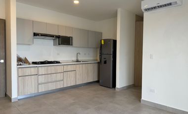 DEPARTAMENTO RENTA EQUIPADO ARENA CALZADA CON BALCON
