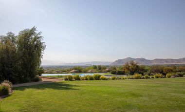 Sitio con vista, Hacienda Chicureo