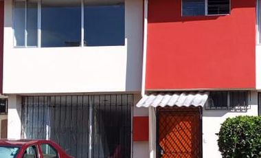 Casa en Venta de 2 plantas en Conjunto en la Concepción