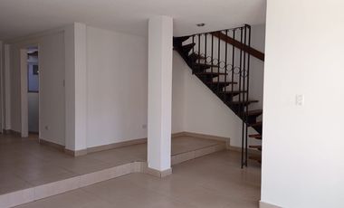 Casa en Venta de 2 plantas en Conjunto en la Concepción