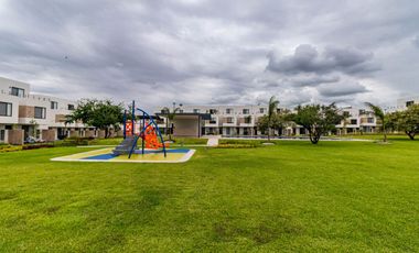 Casa en Venta con alberca al sur de Cuernavaca en Xochitepec Morelos