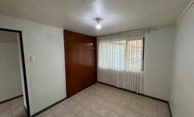 Casa 2 pisos 5 dormitorios 2 baños Parque Lantaño, Chillán