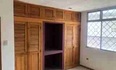 Casa en venta, sector Urdesa Central, Circunvalación sur 713 y  FICUS