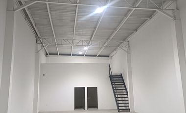 VENTA DE BODEGA EN VENTA EN SAN JUAN DE OCOTAN